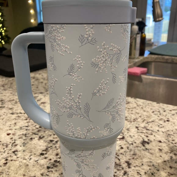 Ello Other - Floral Insulated Travel Mug - Light Gray